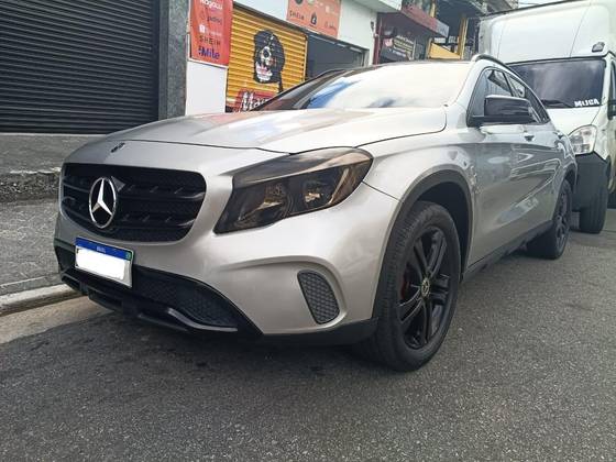 MERCEDES-BENZ GLA 200 1.6 CGI FLEX STYLE 7G-DCT
